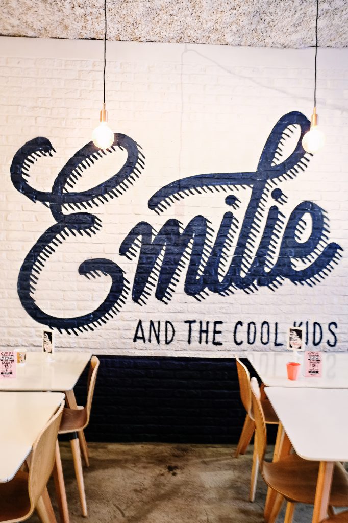 Emilie and the cool kids (1 sur 1)